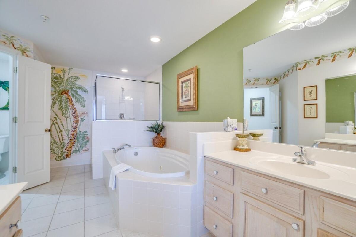 Grand Surf 7w Apartment *
